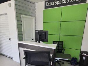 Extra Space Storage - 6853 - Jacksonville - New Kings Rd - Photo 2