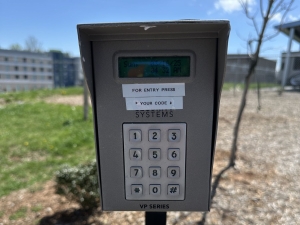 Extra Space Storage - 6804 - Hendersonville - Sugarloaf Rd - Photo 2