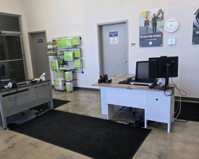 Extra Space Storage - 6804 - Hendersonville - Sugarloaf Rd - Photo 3