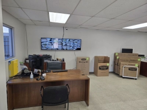 Extra Space Storage - 6811 - Charlotte - Statesville Rd - Photo 2