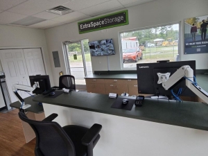 Extra Space Storage - 6819 - Mooresville - Charlotte Hwy - Photo 2