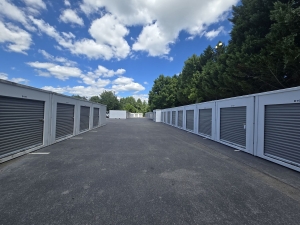 Extra Space Storage - 6805 - Asheville - Roberts Rd - Photo 4