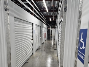 Extra Space Storage - 7915 - Powder Springs - Powder Springs Rd - Photo 2