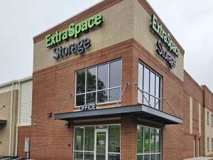 Extra Space Storage - 7915 - Powder Springs - Powder Springs Rd - Photo 6