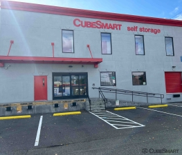 CubeSmart Self Storage - 2400 1st Ave S - Photo 3