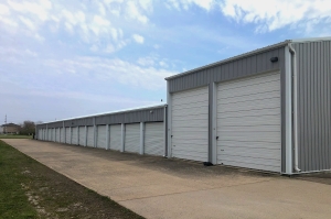 Owl Storage - Macomb - Photo 2