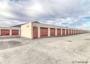 CubeSmart Self Storage AZ Glendale W Camelback Rd - Photo 8