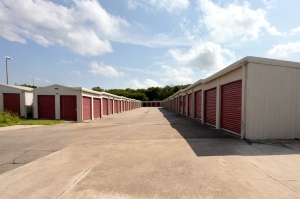 Sherman Premier Storage - Photo 10
