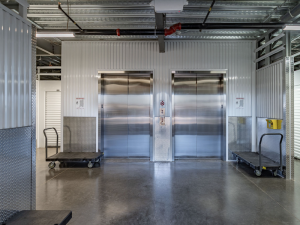 Extra Space Storage - 6569 - Mesa - S Morris - Photo 2