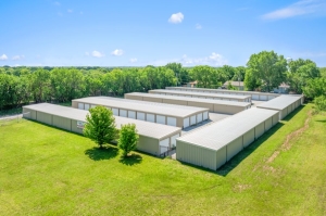 Owl Storage - Rose Hill - Berry