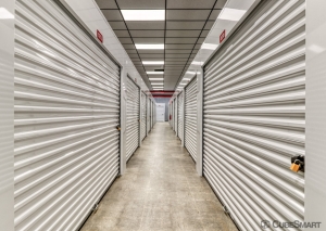 CubeSmart Self Storage MI Flint Clio Rd - Photo 5