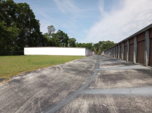 Self Storage Center of Ocala - Photo 15