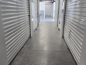 Extra Space Storage - 6191 - Apopka - McVilla Ave - Photo 4