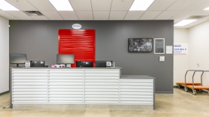 Devon Self Storage - 9702 - 1215 Shelby - Photo 4