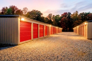 Red Haven Storage - Photo 3