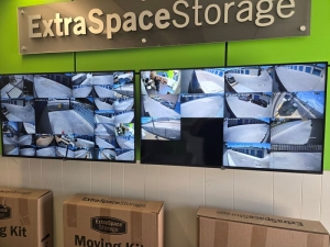 Extra Space Storage - 6762 - Dallas - Brockbank Dr - Photo 6