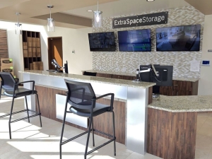 Extra Space Storage - 6766 - San Antonio - 14657 Potranco Rd - Photo 2