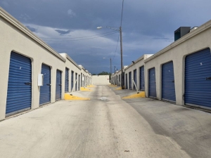 Extra Space Storage - 6758 - Austin - 11712 N Lamar Blvd - Photo 2