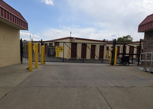 Extra Space Storage - 6907 - Broomfield - W 6th Ave - Photo 6