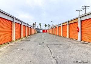 CubeSmart Self Storage CA Sacramento Stockton Blvd - Photo 4