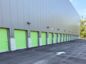 Extra Space Storage - 4271 - Bradenton - 64th St Ct E - Photo 3