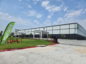 Extra Space Storage - 6843 - Weslaco - Dragonfly Ave - Photo 6