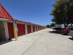 Extra Space Storage - 6911 - Bonita Springs - S Tamiami Trl - Photo 2