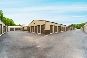 ClearHome Self Storage - Walkertown - Photo 3