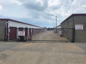 ClearHome Self Storage - I-44 - Photo 5