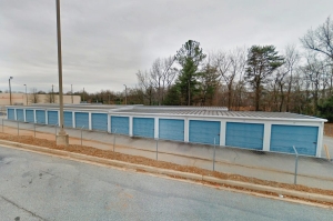 Dobson Storage - Photo 2