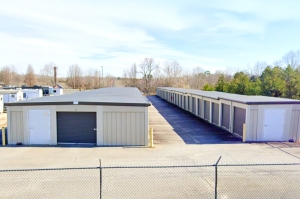 Lake Robinson Self Storage - Photo 3