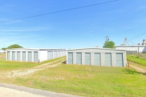 Honeycrisp Self Storage - Millisap TX