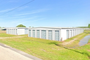 Honeycrisp Self Storage - Millisap TX - Photo 2