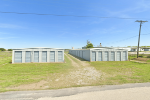 Honeycrisp Self Storage - Millisap TX - Photo 4