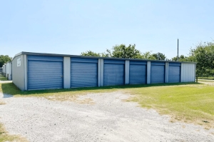 Honeycrisp Self Storage - Tolar - Photo 2