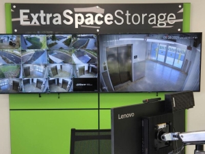 Extra Space Storage - 2048 - Bonita Springs - Bernwood Dr - Photo 6