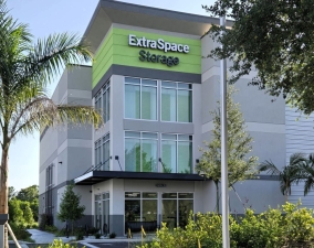 Extra Space Storage - 2048 - Bonita Springs - Bernwood Dr