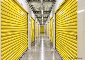 CubeSmart Self Storage - 7010 SE Fed Hywy - FL - Photo 4