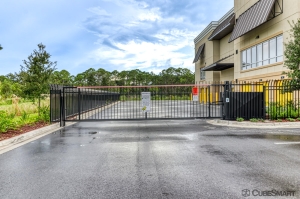 CubeSmart Self Storage - 7010 SE Fed Hywy - FL - Photo 9