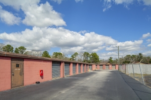 Peoples Choice Storage Sumter Broad Street - Photo 4