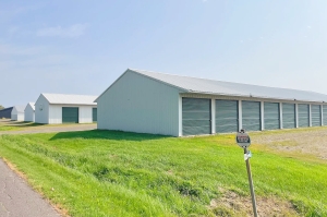 Packer Storage of Superior - 1802 Elmira Ave - Photo 3