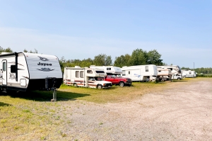 Packer Storage of Superior - 3100 Hill Avenue - Photo 3