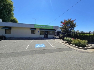 Extra Space Storage - 6917 - Walnut Creek - Oak Grove Rd - Photo 7