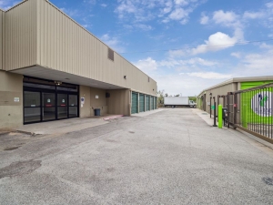 Extra Space Storage - 6927 - Houston - Ella Blvd - Photo 7