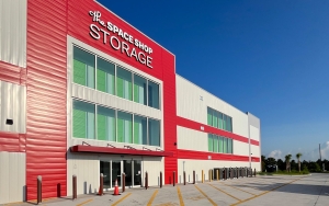 Space Shop Self Storage - Palm Coast