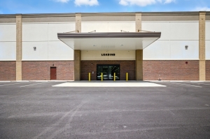Space Shop Self Storage - Flowery Branch - Photo 2