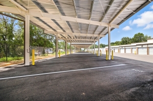 Space Shop Self Storage - Flowery Branch - Photo 8