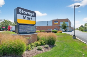 StorageMart - W Lake St - Photo 4