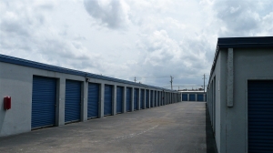 Your Storage Place - Houston - Gulf Fwy - Photo 4