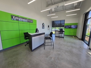 Extra Space Storage - 6359 - Milford - S Dupont Blvd - Photo 2